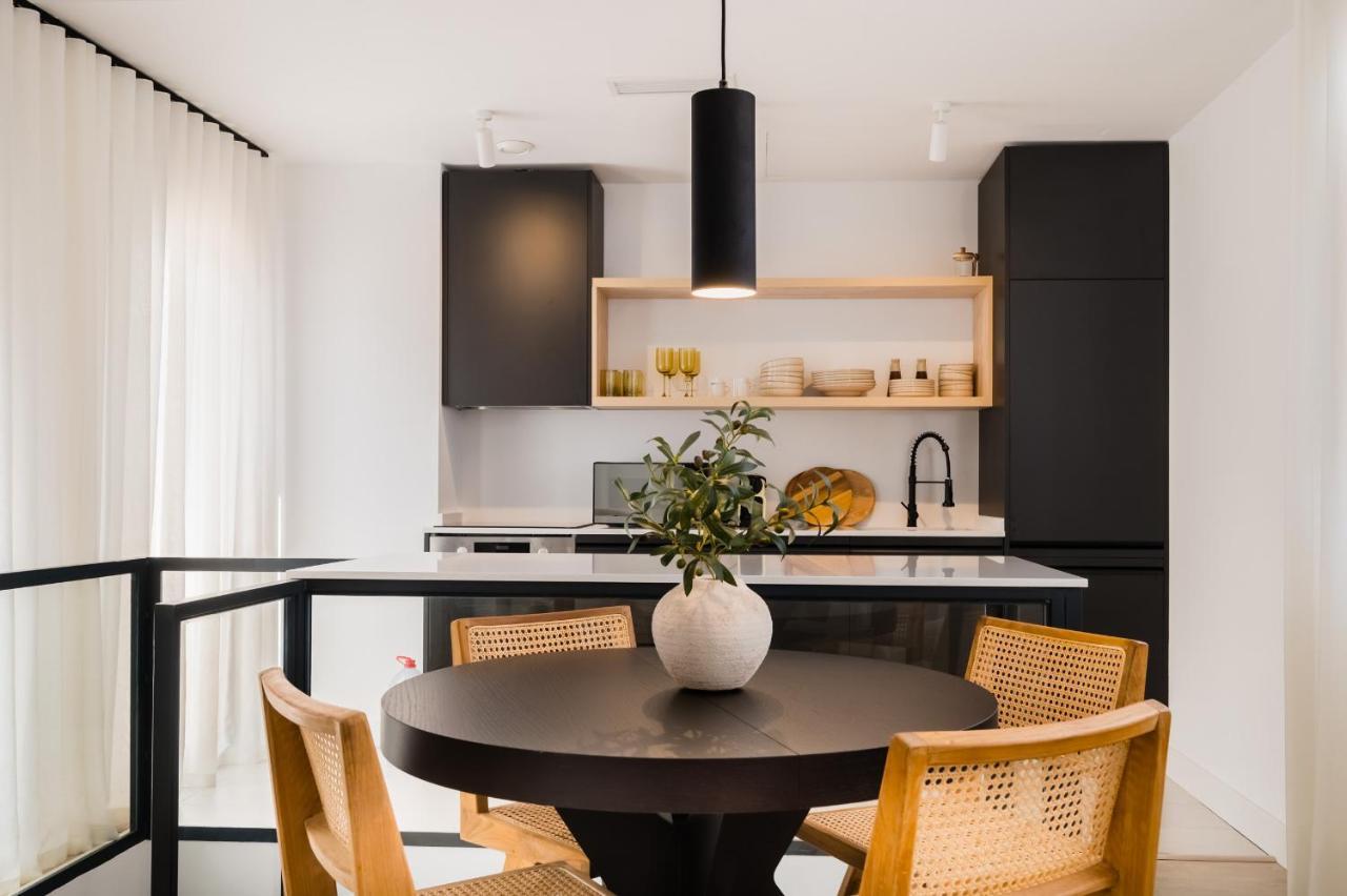Stylish Designer Duplex-3Beds 2Baths-Puerta Carmona Centro Leilighet Sevilla Eksteriør bilde