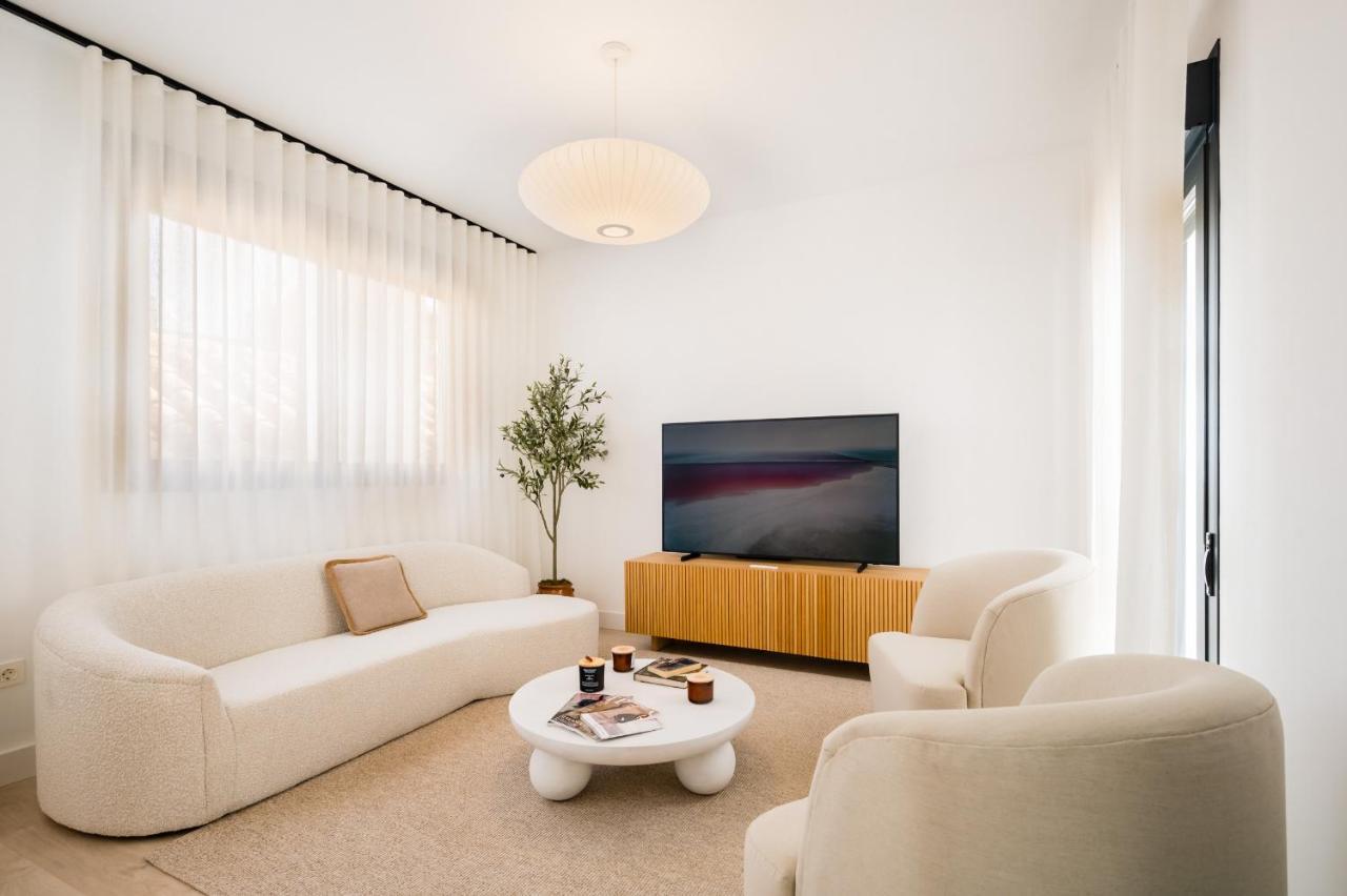 Stylish Designer Duplex-3Beds 2Baths-Puerta Carmona Centro Leilighet Sevilla Eksteriør bilde