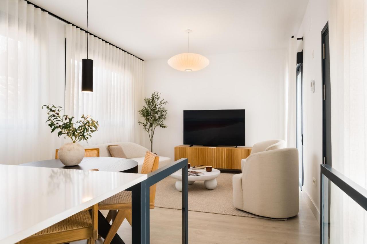 Stylish Designer Duplex-3Beds 2Baths-Puerta Carmona Centro Leilighet Sevilla Eksteriør bilde